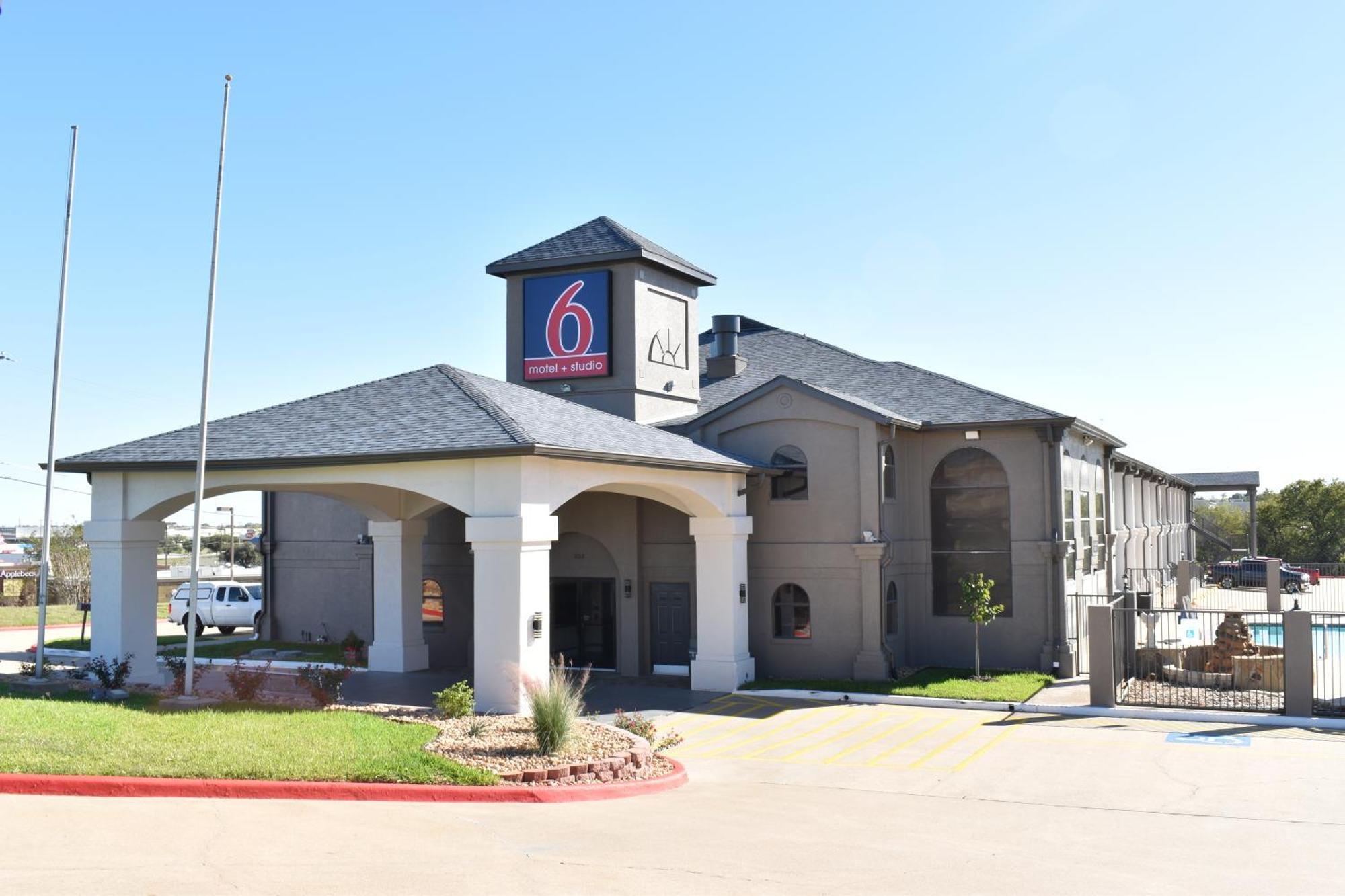 Motel 6-Brenham, Tx Bagian luar foto